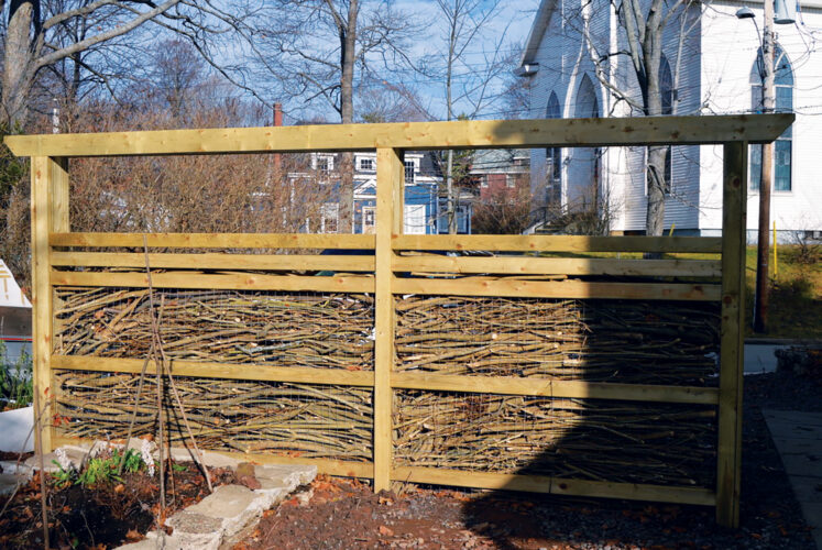 Composting Yard Waste with a Compost Fence