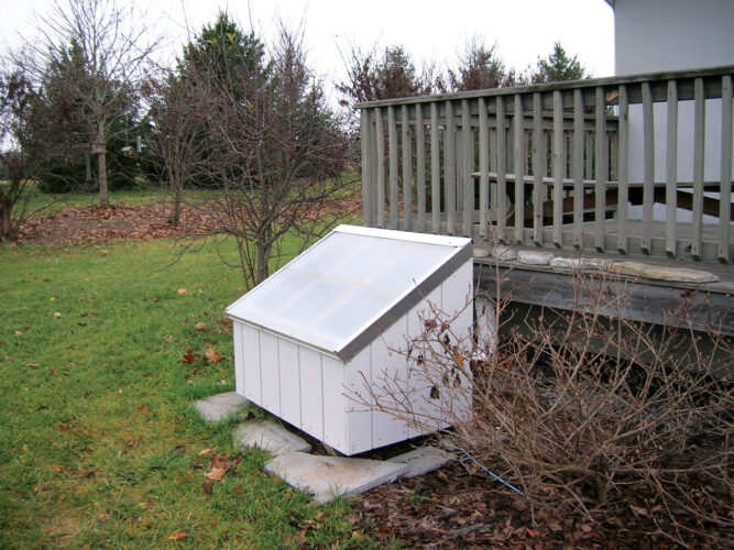 How to Build a Passive Solar Water Heater